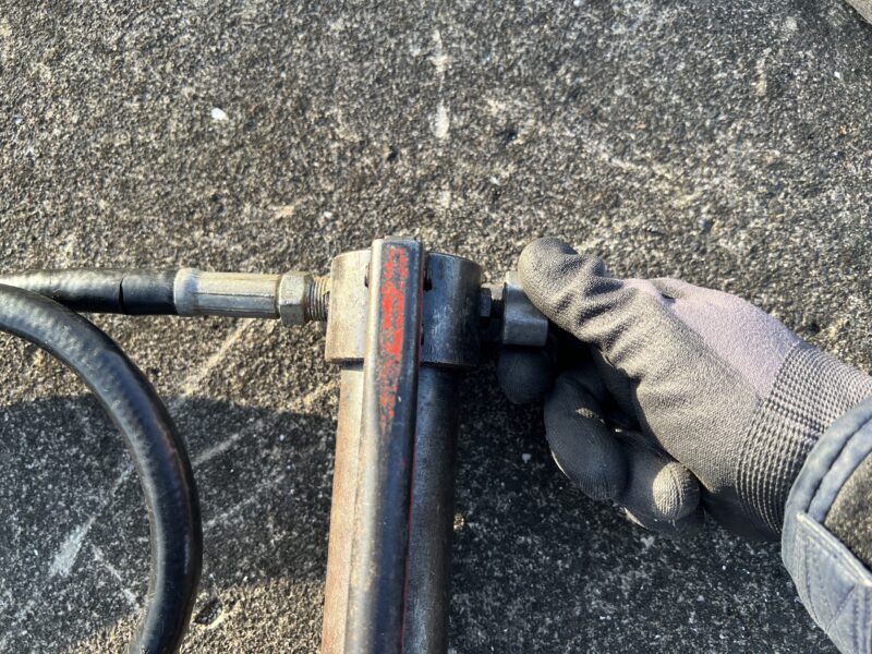 バルブ締めこみ