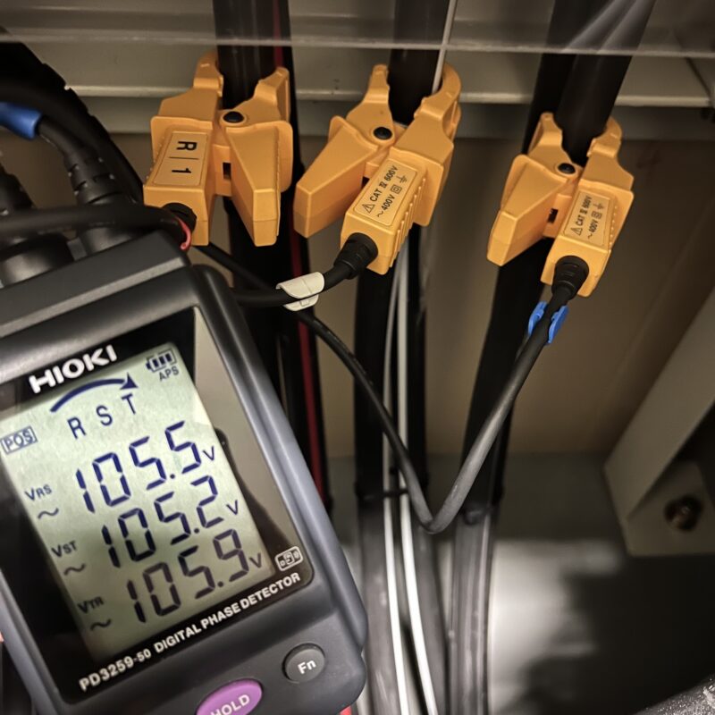 HIOKI PD3259-50電圧表示状況